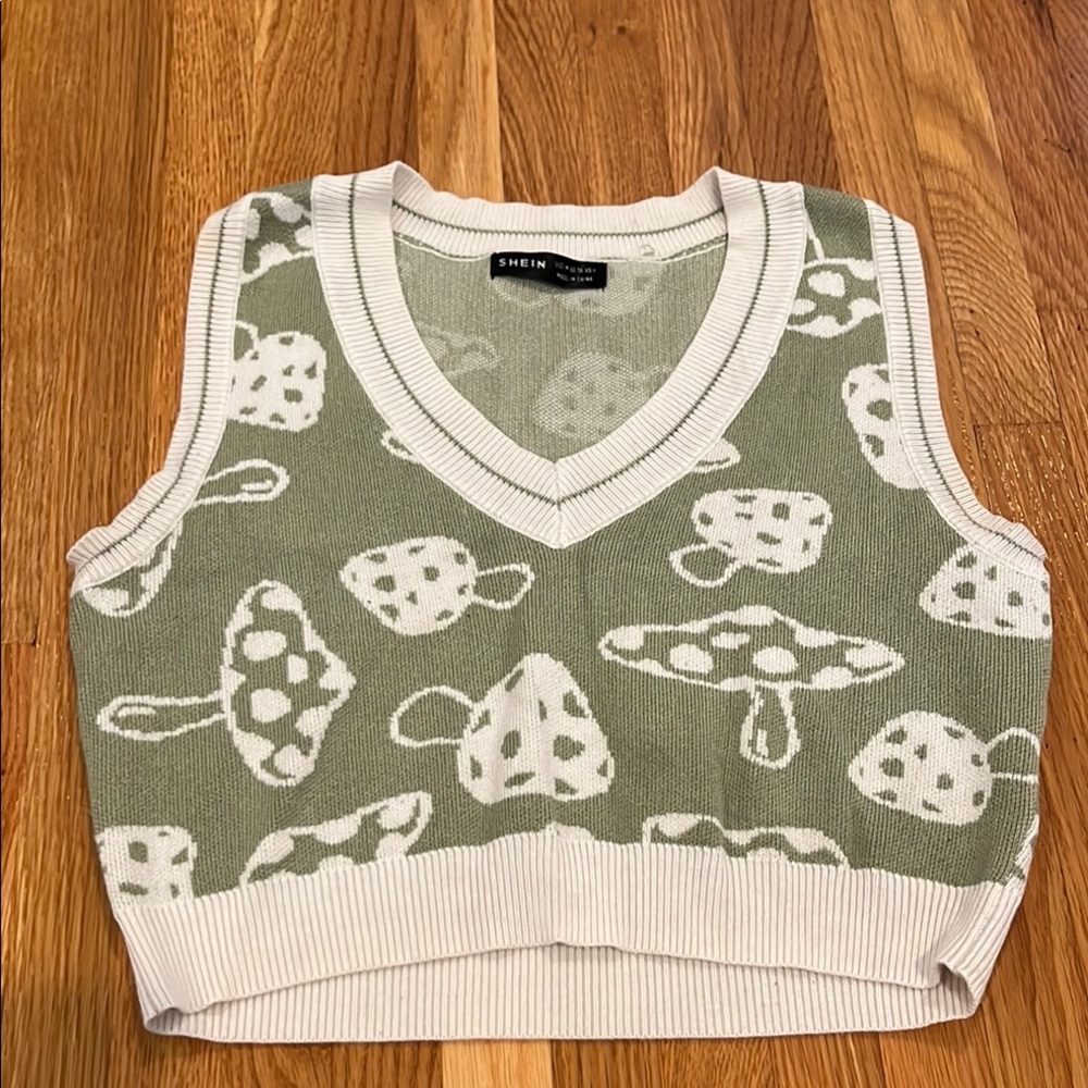 SHEIN Olive and Cream Mushroom Knit Vest